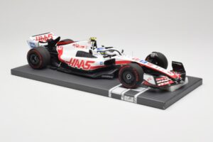 Haas VF-22 #47 M. Schumacher Brazilian GP 2022 Minichamps 1:18 117222147 Resin — billede 4 af 7