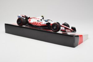 Haas VF-22 #47 M. Schumacher British GP Points 2022 Minichamps 1:18 147221047 Metal — billede 4 af 6