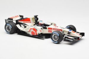 Honda Racing Team RA106 #12 J. Button F1 2006 Minichamps 1:18 100060012 Metal — billede 4 af 6