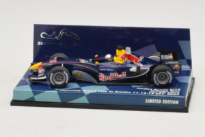 Jordan EJ12 Honda T. Sato F1 2002 Minichamps 1:43 403020110 Metal