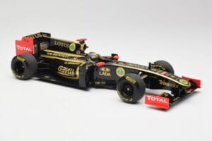 Lotus Renault GP R31 #10 B. Senna F1 2011 Minichamps 1:18 150110079-C1 Metal — billede 4 af 7