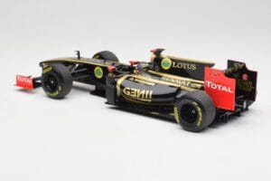 Lotus Renault GP R31 #10 B. Senna F1 2011 Minichamps 1:18 150110079-C1 Metal — billede 5 af 7
