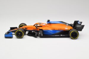 McLaren MCL35M #3 D. Ricciardo Bahrain GP 2021 Minichamps 1:18 530211803 Metal — billede 3 af 7