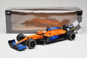 McLaren MCL35M #3 D. Ricciardo Italian GP Winner 2021 Minichamps 1:18 530213303 Resin — billede 7 af 7
