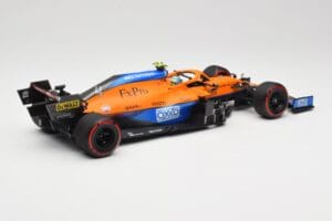 McLaren MCL35M #4 L. Norris Pole Position Russian GP 2021 Minichamps 1:18 530213404 Metal — billede 2 af 7