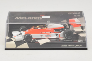 McLaren M26 Ford J. Hunt F1 1977 Minichamps 1:43 530774301 Metal — billede 5 af 5