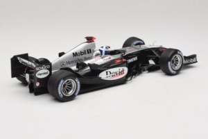 McLaren MP4/19 Mercedes D. Coulthard F1 2004 Minichamps 1:18 530041805 Metal — billede 2 af 7