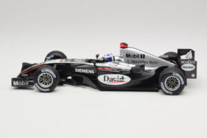 McLaren MP4/19 Mercedes D. Coulthard F1 2004 Minichamps 1:18 530041805 Metal — billede 3 af 7