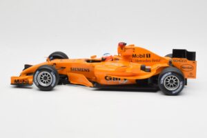 McLaren Mercedes MP4-20 G. Paffett F1 Test Car 2006 Minichamps 1:18 B66962342 Metal — billede 3 af 6