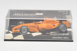 McLaren Mercedes MP4-20 G. Paffett Test Car 2006 Minichamps 1:43 530064395 Metal — billede 5 af 5