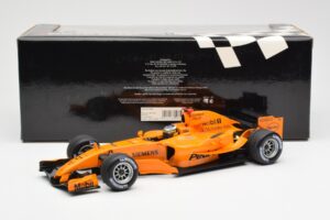 McLaren MP4-20 Mercedes P. de la Rosa Interim Test Car 2006 Minichamps 1:18 530061894 Metal — billede 6 af 6