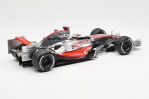 McLaren MP4-21 Mercedes #4 J-P. Montoya Showcar 2006 Minichamps 1:18 MONTOYA002 Metal — billede 2 af 6