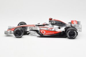 McLaren MP4-21 Mercedes #4 J-P. Montoya Showcar 2006 Minichamps 1:18 MONTOYA002 Metal — billede 3 af 6