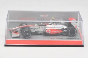 McLaren Mercedes MP4-24 #2 H. Kovalainen Race Car 2009 Minichamps 1:43 503094302 Metal — billede 5 af 5