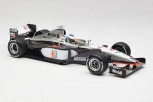McLaren MP4/13 #8 M. Hakkinen F1 World Champion 1998 Minichamps 1:18 18690008 Metal — billede 4 af 7
