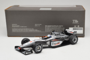 McLaren MP4-15 #2 D. Coulthard F1 2000 Minichamps 1:18 B66962118 Metal — billede 6 af 6