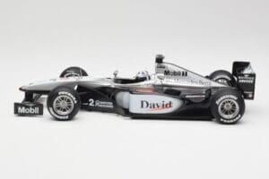 McLaren MP4-15 #2 D. Coulthard F1 2000 Hot Wheels 1:18 26740 Metal — billede 3 af 6