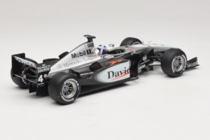 McLaren MP4-16 Mercedes #3 D. Coulthard F1 2001 Hot Wheels 1:18 50199 Metal — billede 2 af 6