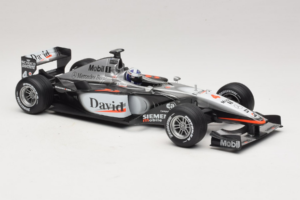 McLaren MP4-16 Mercedes #3 D. Coulthard F1 2001 Hot Wheels 1:18 50199 Metal — billede 4 af 6