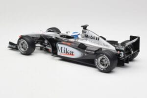 McLaren MP4-16 #4 M. Häkkinen F1 2001 Hot Wheels 1:18 50198 Metal — billede 5 af 6