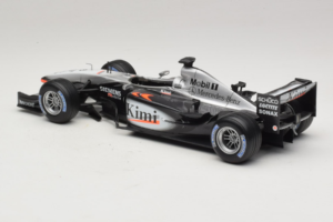 McLaren MP4-20 #9 K. Raikkonen F1 2005 Hot Wheels 1:18 H2286 Metal — billede 5 af 6