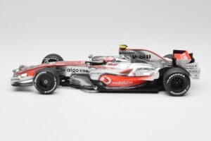 McLaren MP4-22 #2 L. Hamilton Canadian GP Winner 2007 Minichamps 1:18 530071822 Metal — billede 3 af 6