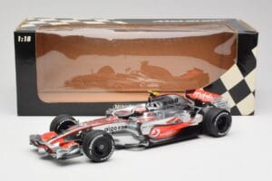 McLaren MP4-22 #2 L. Hamilton Canadian GP Winner 2007 Minichamps 1:18 530071822 Metal — billede 6 af 6