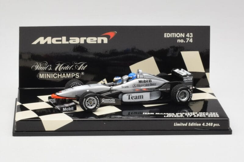 McLaren MP4/98T 2-Seater M. Hakkinen / E. Hakkinen F1 2000 Minichamps 1:43 530984378 Metal