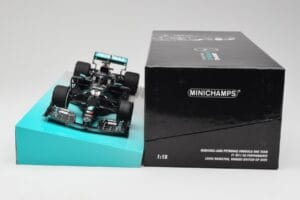 Mercedes AMG Petronas W11 #44 L. Hamilton Winner British GP 2020 Minichamps 1:18 113200444 Metal — billede 6 af 7