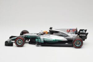 Mercedes AMG W08 EQ Power+ Petronas #44 L. Hamilton F1 World Champion 2017 Minichamps 1:18 186170044 Resin — billede 3 af 7