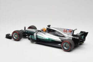 Mercedes AMG W08 EQ Power+ Petronas #44 L. Hamilton F1 World Champion 2017 Minichamps 1:18 186170044 Resin — billede 5 af 7