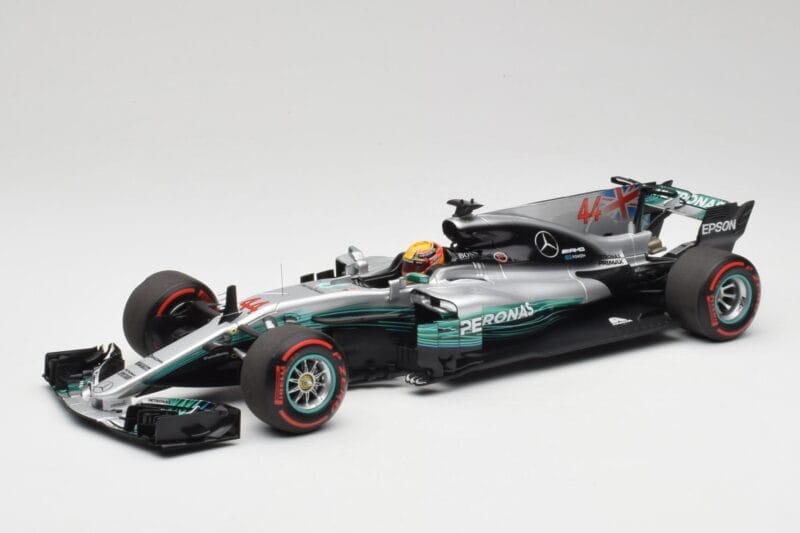 Mercedes AMG W08 EQ Power+ Petronas #44 L. Hamilton F1 World Champion 2017 Minichamps 1:18 186170044 Resin