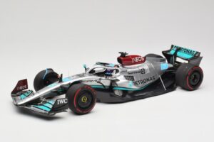 Mercedes AMG W13 E Performance Petronas #63 G. Russell Brazilian GP 1st Win 2022 Minichamps 1:18 110222163 Resin
