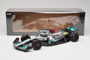 Mercedes AMG W13 E Performance Petronas #44 L. Hamilton Brazilian GP 2022 Minichamps 1:18 110222144 Resin — billede 7 af 7