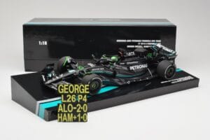 Mercedes AMG W14 E Performance Petronas #63 G. Russell Bahrain GP 2023 Minichamps 1:18 113230163 Resin — billede 7 af 7