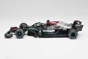 Mercedes AMG W12 #44 L. Hamilton Bahrain GP 2021 Minichamps 1:18 110210144 Metal — billede 3 af 7