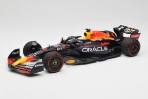 Oracle Red Bull Racing RB18 #1 M. Verstappen Winner Belgian GP 2022 Minichamps 1:18 110221401 Metal
