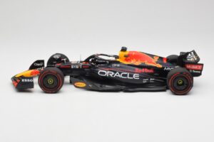 Oracle Red Bull Racing RB18 #1 M. Verstappen Winner Belgian GP 2022 Minichamps 1:18 110221401 Metal — billede 5 af 7