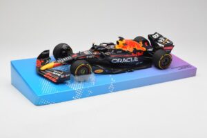 Red Bull Racing RB18 #1 M. Verstappen Winner Miami GP 2022 Minichamps 1:18 113220501 Metal — billede 2 af 7