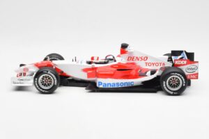 Toyota TF106 Panasonic Toyota Racing J. Trulli F1 Presentation 2006 Minichamps 1:18 AM59554H Metal — billede 3 af 6
