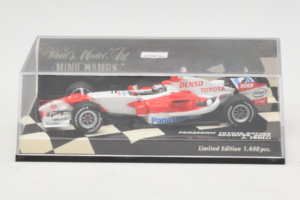 Toyota TF106 Panasonic #12 J. Trulli Panasonic Toyota Racing Showcar 2006 Minichamps 1:43 400060078 Metal — billede 4 af 5