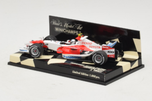 Toyota J. Trulli Panasonic Toyota Racing Showcar F1 2007 Minichamps 1:43 400070082 Metal — billede 3 af 5