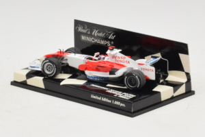Toyota TF108 #9 J. Trulli Panasonic Toyota Racing Showcar F1 2008 Minichamps 1:43 400080081 Metal — billede 3 af 5