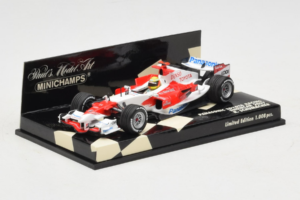 Toyota TF107 Panasonic #11 R. Schumacher Panasonic Toyota Racing Showcar 2007 Minichamps 1:43 400070081 Metal — billede 2 af 5