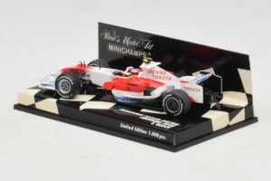 Toyota T. Glock Panasonic Toyota Racing Showcar F1 2008 Minichamps 1:43 400080082 Metal — billede 3 af 5