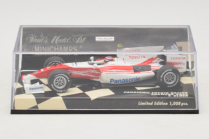 Toyota TF109 #10 T. Glock Panasonic Toyota Racing Showcar F1 2009 Minichamps 1:43 400090080 Metal — billede 4 af 5