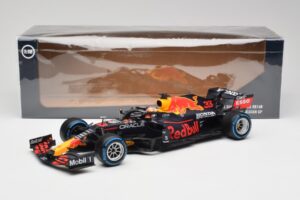 Red Bull Racing Honda RB16B #33 M. Verstappen Belgian GP Winner 2021 Minichamps 1:18 110211333 Resin — billede 7 af 7