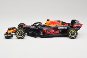 Red Bull Racing Honda RB16B #33 M. Verstappen Mexican GP Winner 2021 Minichamps 1:18 110211933 Resin — billede 3 af 6