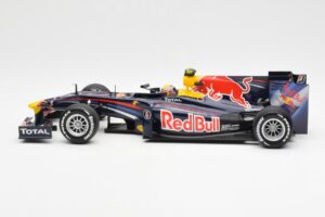 Red Bull RB6 #7 M. Webber Red Bull Racing Showcar 2010 Minichamps 1:18 150100076-R1 Metal — billede 3 af 6