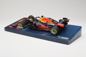 Red Bull Racing Honda RB16B #33 M. Verstappen Emilia Romagna GP 2021 Case Edition Minichamps 1:18 113210133 Resin — billede 5 af 7